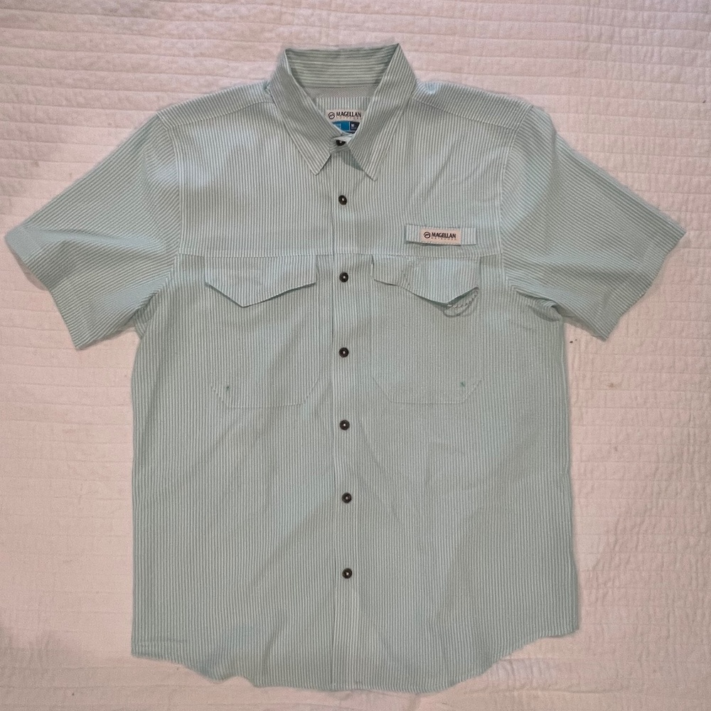 Men’s Magellan Outdoors Relaxed Fit Shirt | Size Medium | Green & White Stipe